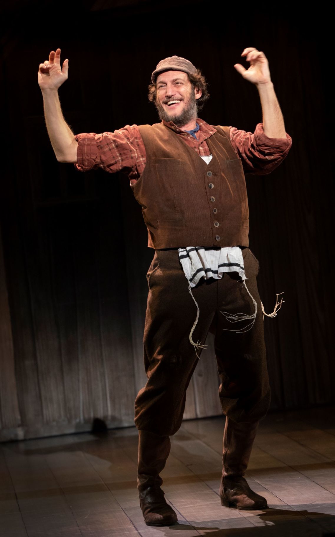 Yehezkel Lazarov. Photo by Joan Marcus (0116r).jpg